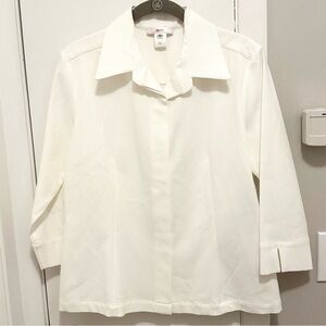 Leggiadro Knit Textured Hidden Placket Shirt Women’s 10 White Collar Button up
